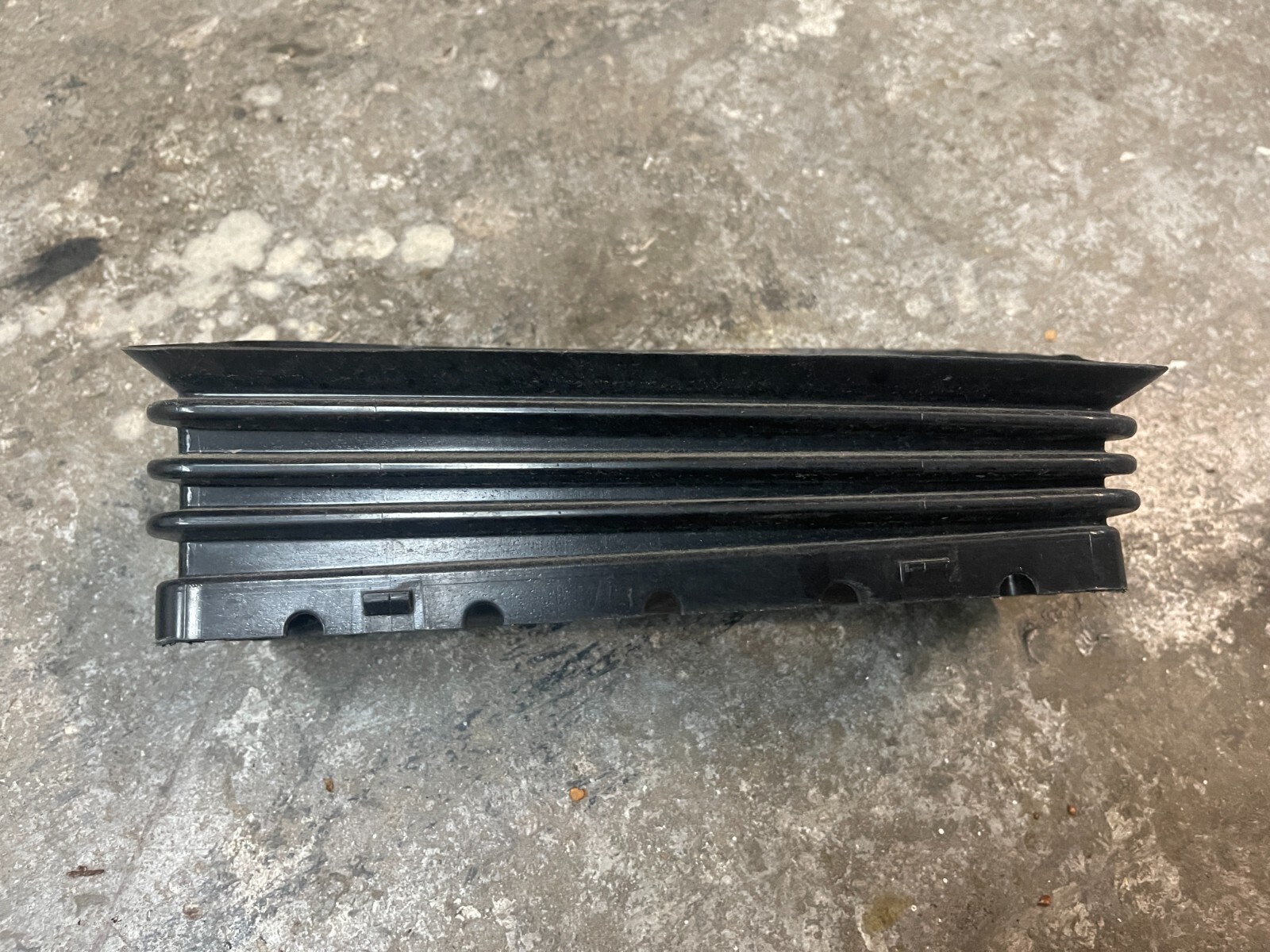 2017-18 AUDI R8 PLUS PASSENGER RIGHT BOOT OEM 4S0 129 522 B