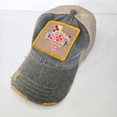 Judith March Headmost Texas Embroidered Patch Trucker Hat In  display picture 2