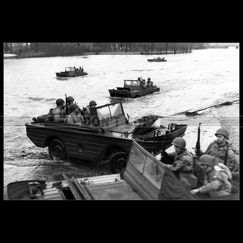 Photo A.003373 FORD GPA 1942-1943 WW2