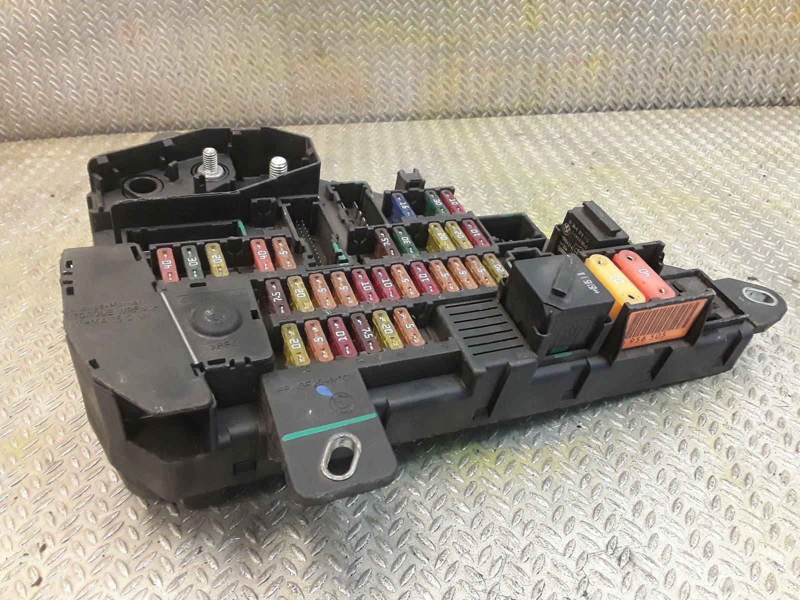 BMW FUSE BOX FUSEBOX UNIT for BMW 5 6 SERIES E60 E61 E63 E64 OEM