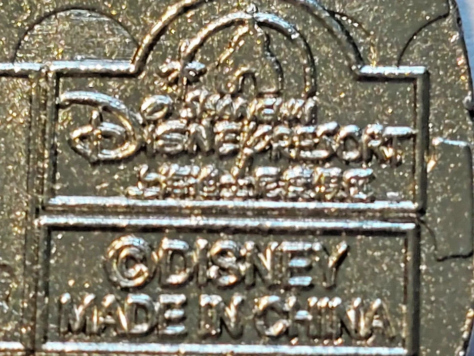 Disney Resort Shanghai Minnie Mouse Easter Egg Mystery 2018 Lapel Pin - Image 3 of 4