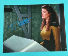 Teri Hatcher  -  STAR TREK   -  signed, origi...