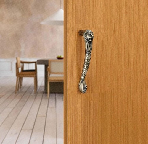 MAIN DOOR HANDLE / LION SHAPED DESIGNER HANDLE FOR MAIN DOOR - Picture 3 of 6