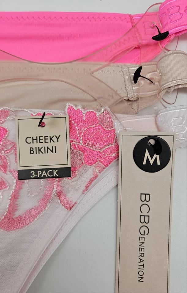 BCBGeneration 3Pk Womens M L XL Logo Lace Cheeky Bikini Panties Pink Beige Blush Foto 4 de 4