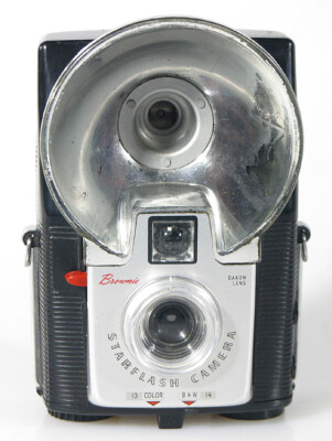 Appareil Photo Vintage Kodak Brownie Starflash - Ancien Modèle