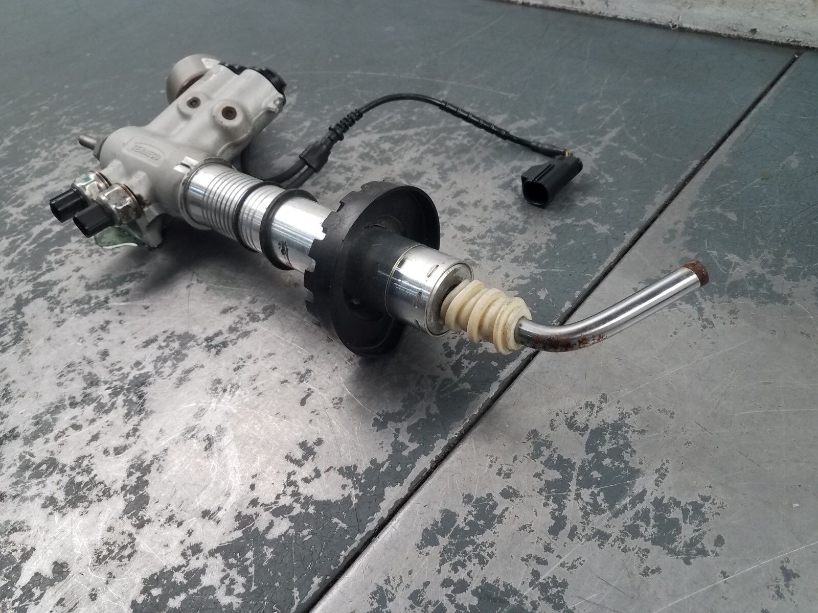2021 McLaren 765LT Left Rear Shock Strut - *  #5537 C7