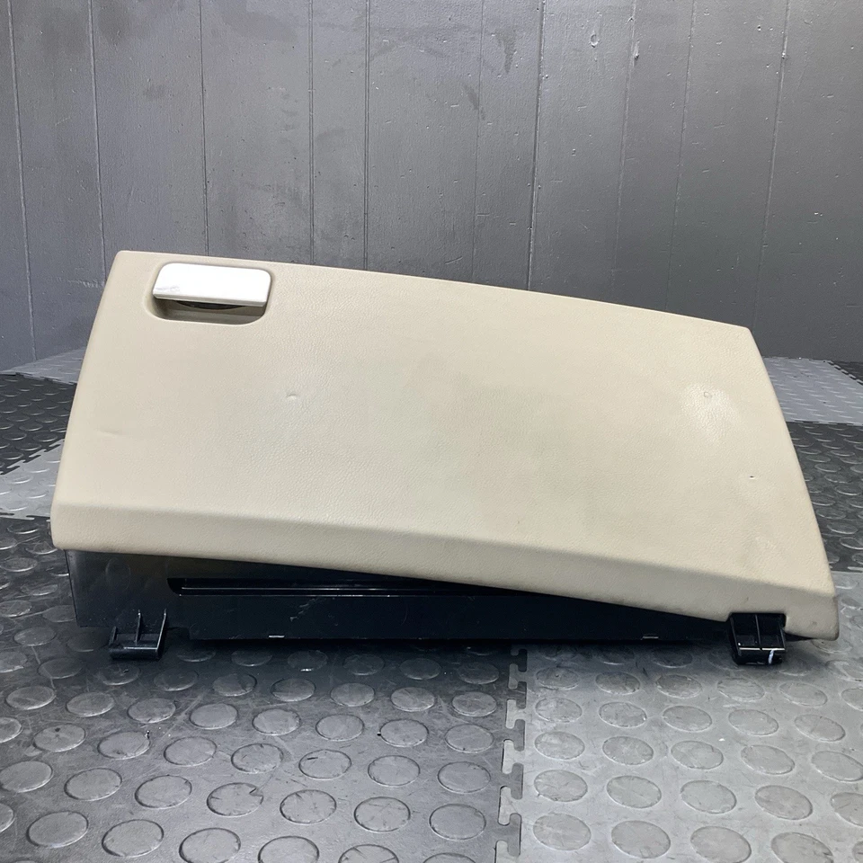 Range Rover Sport 2006-2009 salpicadero delantero guantera tapa puerta fabricante de equipos originales Foto 2 de 4