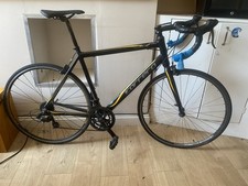 Carrera Zelos road bike