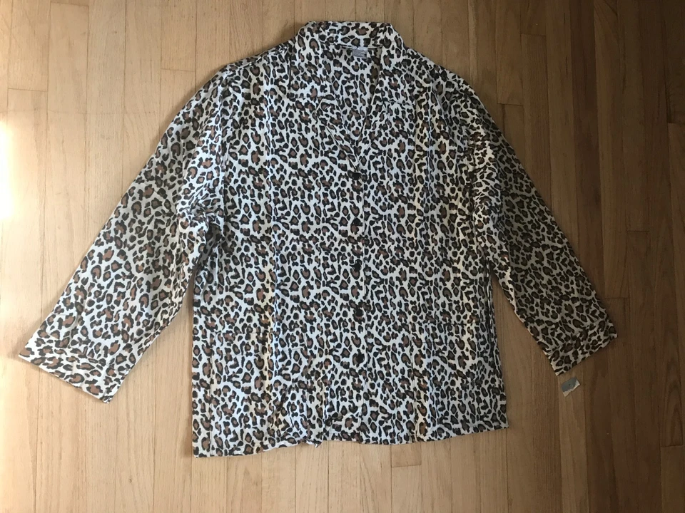 Nuevo conjunto de pijama de franela con estampado de leopardo Kathryn para mujer de 2 piezas 100 % algodón talla L Foto 2 de 4