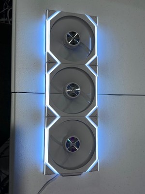 Lian Li Uni Fan SL - Wireless 120 - LOT OF 3 (reverse Blade) Argb Fans TESTED