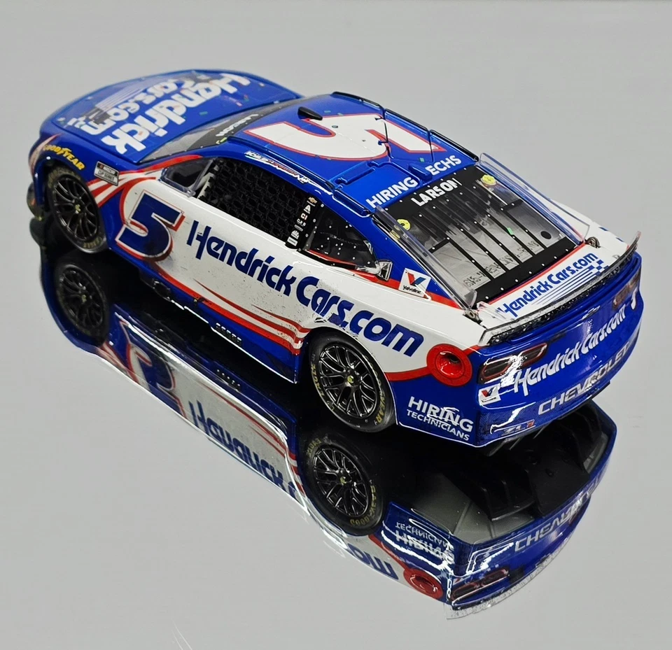 KYLE LARSON 2025 HOMESTEAD WIN RACED VERSION HENDRICKCARS.COM 1/24 ELITE DIECAST - Image 4 of 4