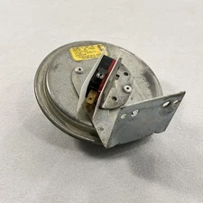 FS6111-366 TRIDELTA Pressure Switch Gas Furnace