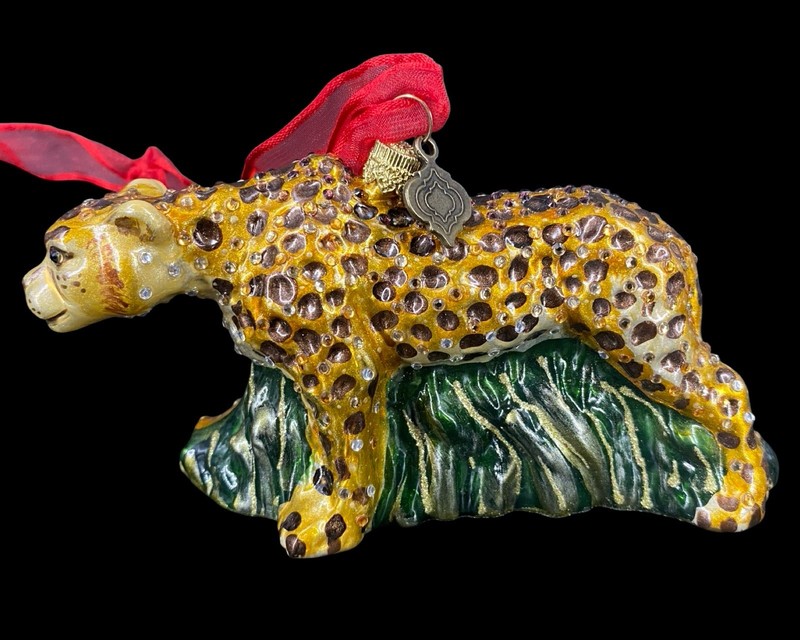 Jay Strongwater Bejeweled Leopard Ornament Enamel Swarovski Crystals 5.25"