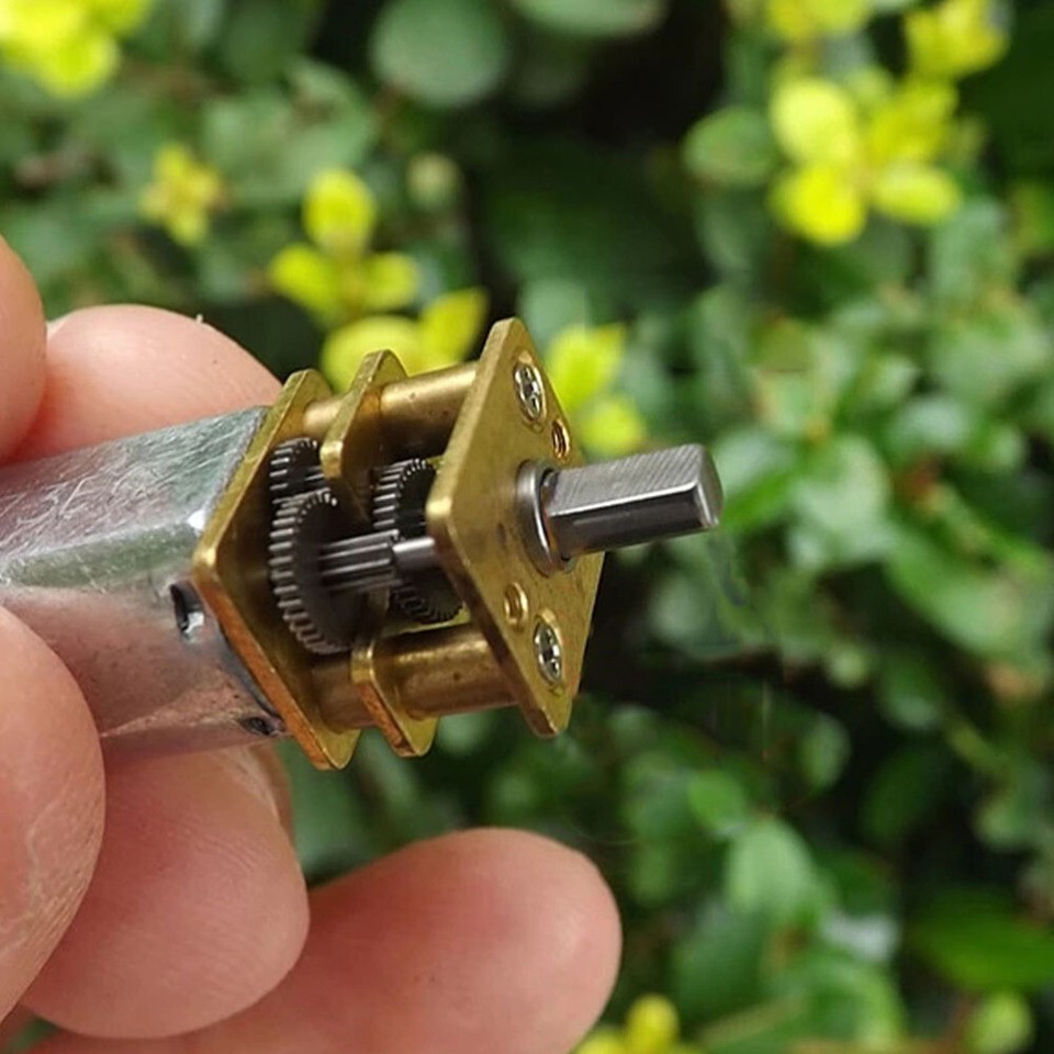 2 Pcs DC Motor Mini Geared Hill Climbing Small and Lightweight High