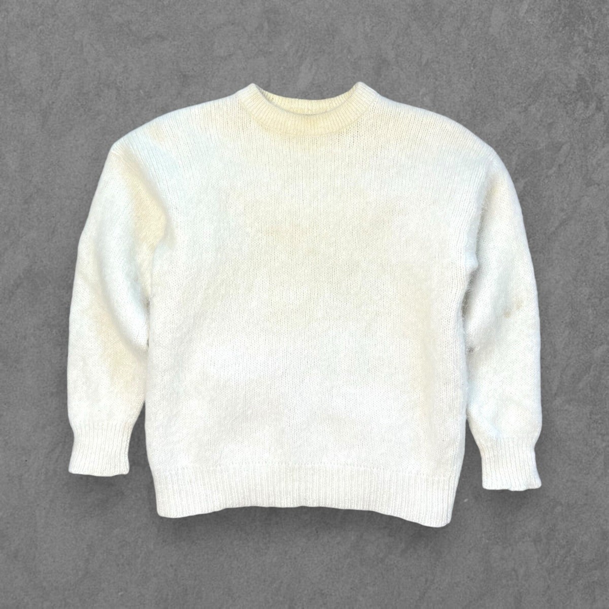 Vtg 70s Tidi Cream Mohair Fuzzy Sweater, Soft Long Hair, Mom