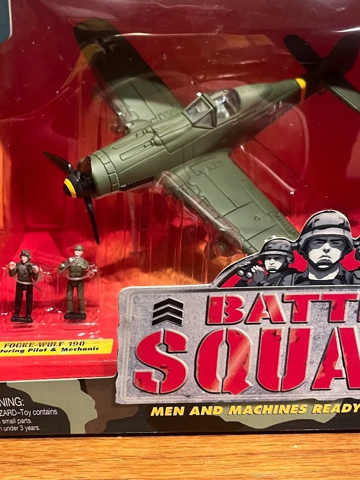 New Sealed 1997 Galoob Battle Squads Focke-Wulf 190 with Mini Pilot & Mechanic - Image 3 of 4