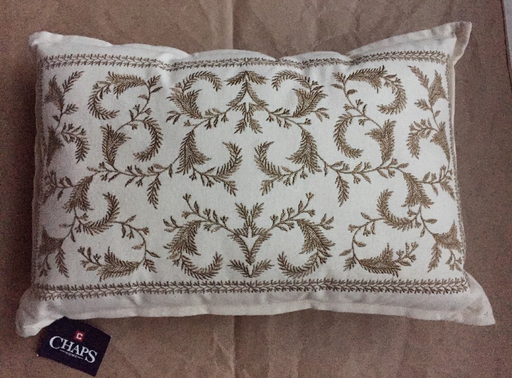 beekman home pillows