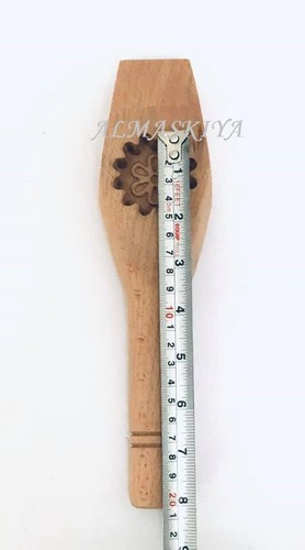 Modern Cookies Maamoul Wooden Mould Pistachio Dates قالب معمول تمر عجوة و فستق - Picture 11 of 25