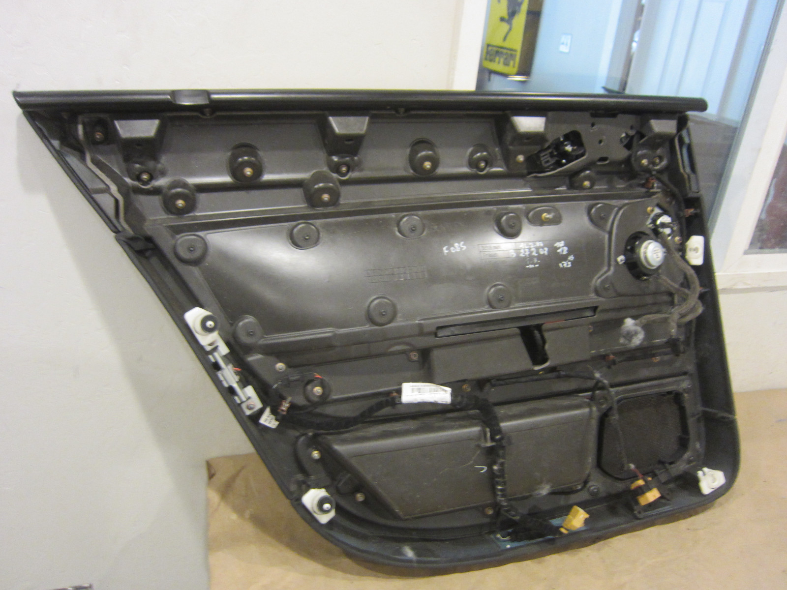 Bentley Continental Flying Spur - RH Rear Door Interior Panel - P/N 3W5867304