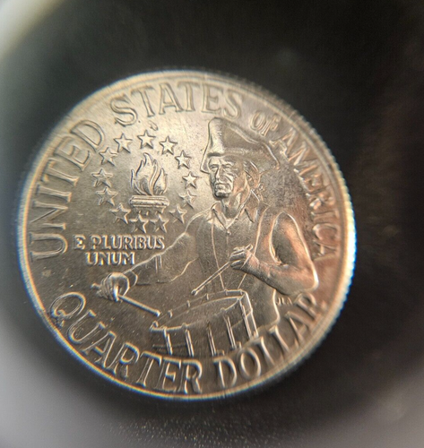 1776-1976 D Mint US Bicentennial Quarter- Slightly off center strike - Picture 14 of 14