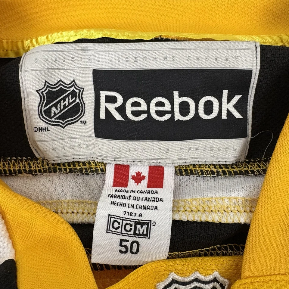 Camiseta clásica de invierno Boston Bruins 2010 Zdeno Chara talla 50 firmada Foto 4 de 4