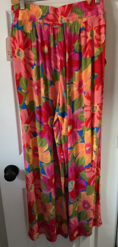 NWT BILLABONG sz medium/10 Sun Rays Pants Wide Leg Flare Floral Pull On t