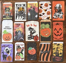 Fifteen 1980s-1990s Halloween Paper Trick or ...