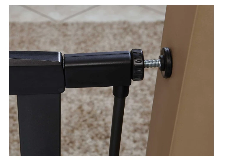 MidWest Hogares para mascotas 39 pulgadas de alta puerta de acero montada a presión para perros Foto 4 de 4