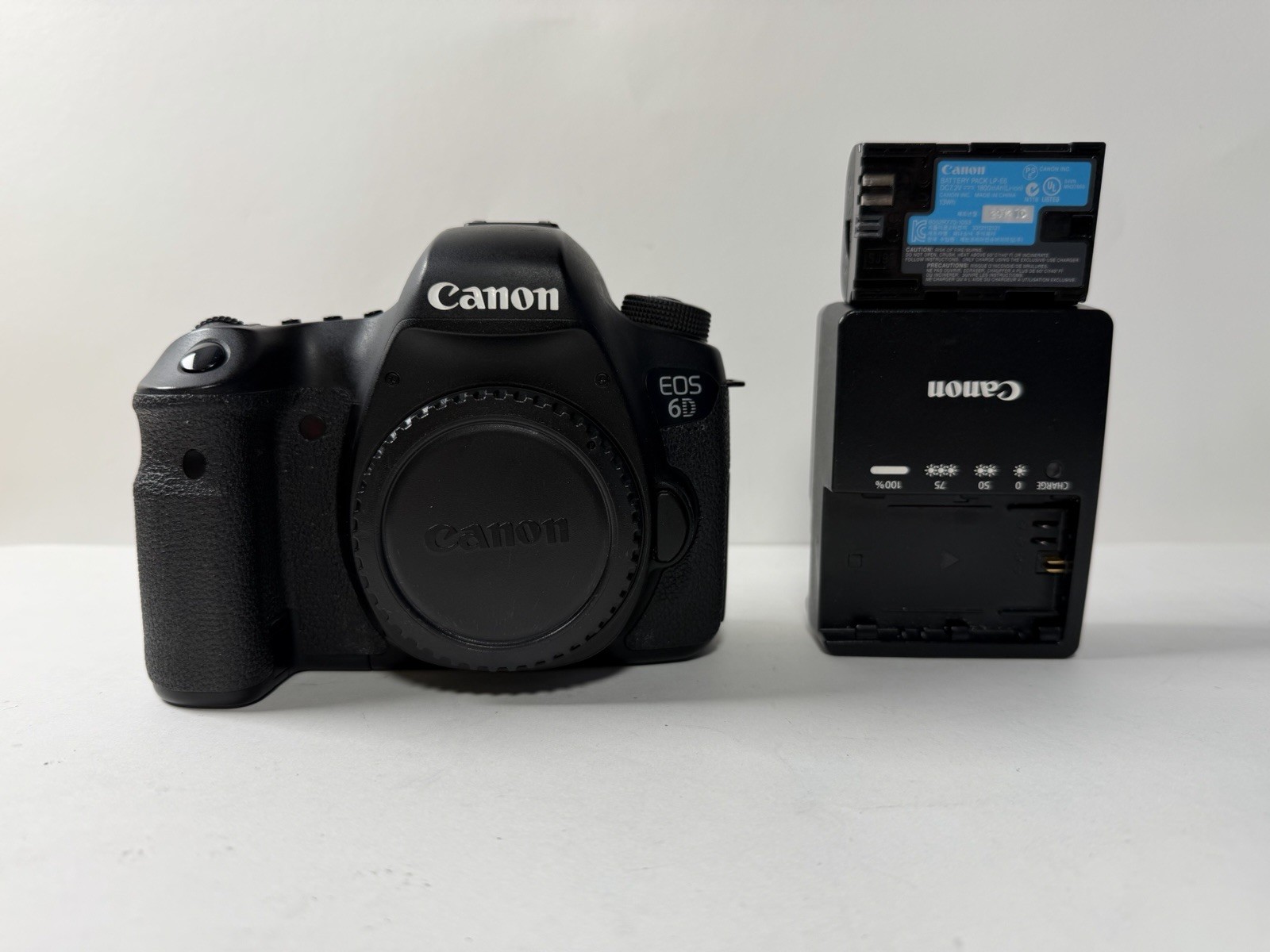Canon EOS 6D DSLR Camera Body | Tested & Working | Clean | See Description