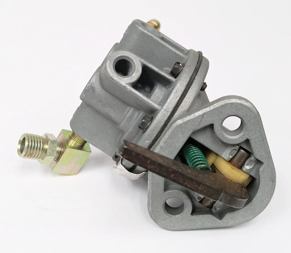 Bomba de combustible mecánica Carter M60098 para Toyota Land Cruiser 4,2 L 1975-1977 Foto 4 de 4