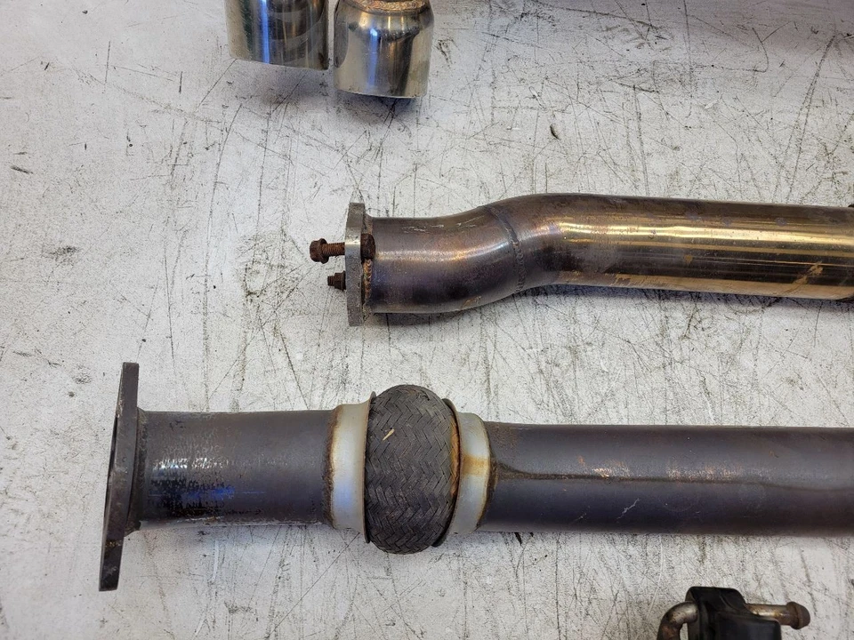 HYUNDAI GENESIS 2012 2013 2014 CUPÉ 2,0 L TURBO ESCAPE TRASERO TUBO DE ESCAPE SILENCIADOR Foto 4 de 4