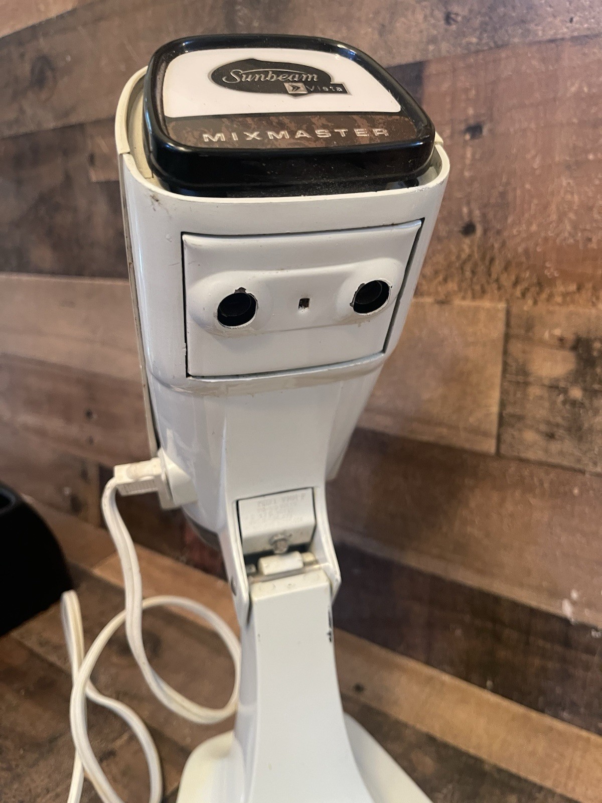 Vintage Sunbeam Vista Deluxe Mixmaster 12 Speed . Mixer ONLY As Shown