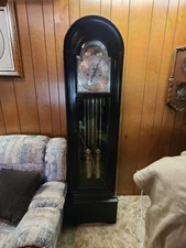 Herschede Grandfather Clock In Very Good Working Condition. Antique, Vintage