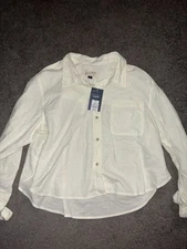 NWT XL Universal Threads Button Up Shirt Women’s