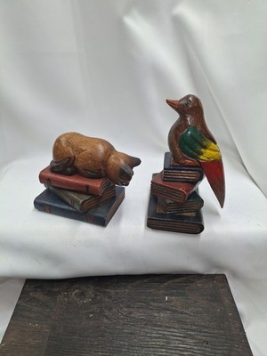 Hand Carved Wood Shelf Sitter Folk Art Parrot & Cat On Top Of Books Set Of 2 