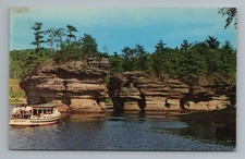 Sugar Bowl Rock Wisconsin Dells Scenic River View Vintage Postcard