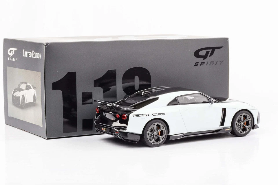 1:18 Nissan GT-R50 Test Car 2020 Bianco-Nero GT Spirit Resina GT853 - Immagine 2 di 3