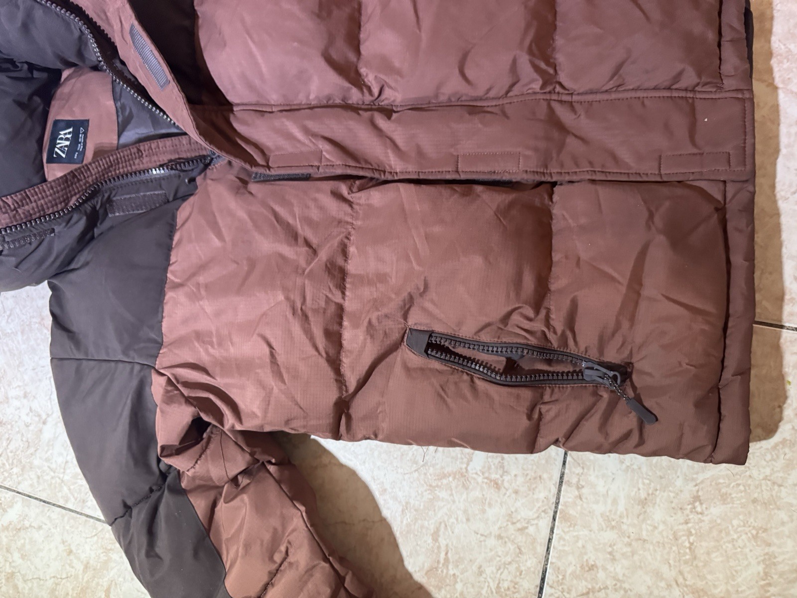 Zara Small Water-Repellent Colorblock Puffer Jacket - Pre-owned image 4