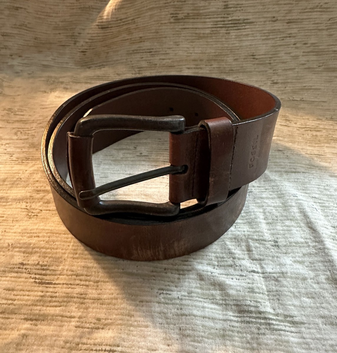FOSSIL Genuine Leather Men display picture 3
