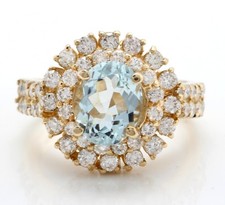 2.92 Carat Natural Blue Aquamarine and Diamonds in 14K Solid Yellow Gold Ring