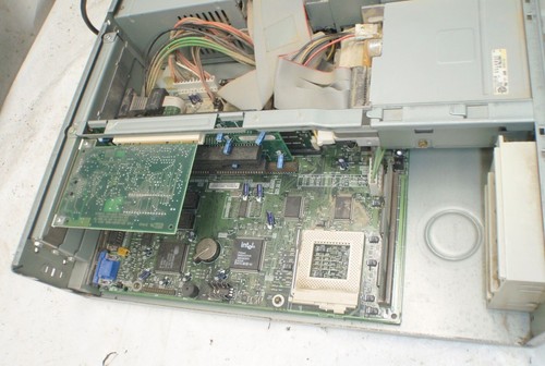 IBM Model 380 Type 6282 Desktop Computer - For Parts Or Repair - Bild 4 von 10