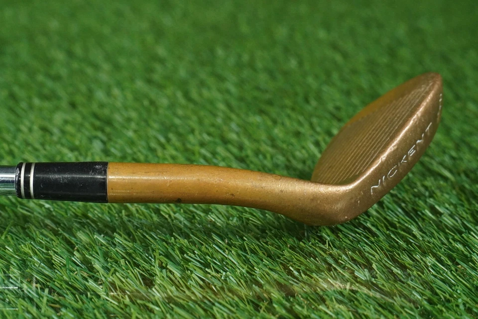 NICKENT GREAT HAWK 56° SAND WEDGE BERYLLIUM CU TRUE TEMPER DYNAMIC GOLD BECU LH - Image 4 of 4