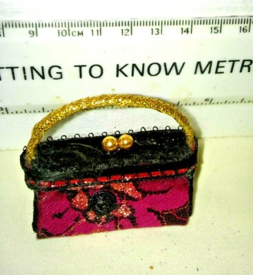 Barbie Purse or Compatible Dolls 11'' to 18'' Tall. Purses won't Open.  NEW-OOK
