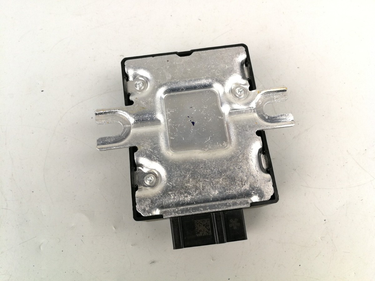 Mini Cooper F56 Petrol Fuel Delivery Supply Pump Control Module 