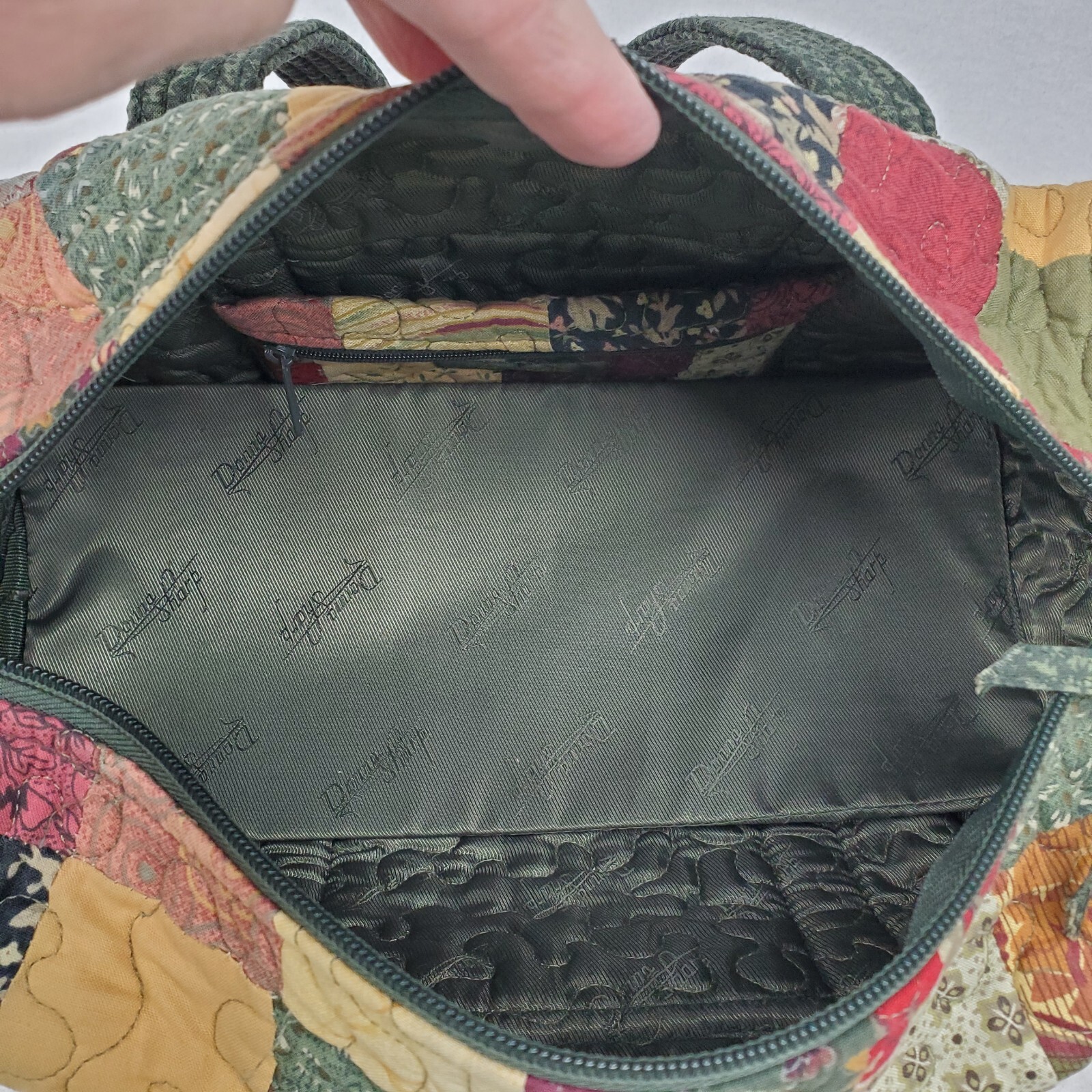 Donna Sharp Quilted Handbag Patchwork Shoulder Ba… - image 16