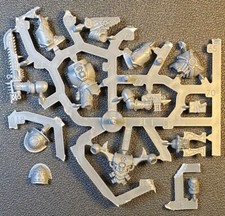 Khorne Berzerker 18 Berzerker Chainblade World Eaters Warhammer 40k - NoS (x1)