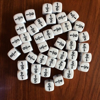 TOYANDONA 12pcs Fraction Dice Teaching Dice Set Math Number Operation Dice Math Teaching Aids Classroom Supplies Party Prop for Kids