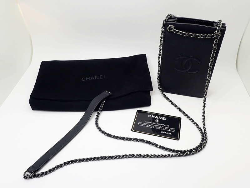 CHANEL Black Calf Mini Chain Shoulder Pouch with Silver Hardware
