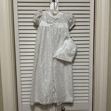 Little Things Mean a Lot Infant Girls Christening Gown Dress Bonnet Lace 28in