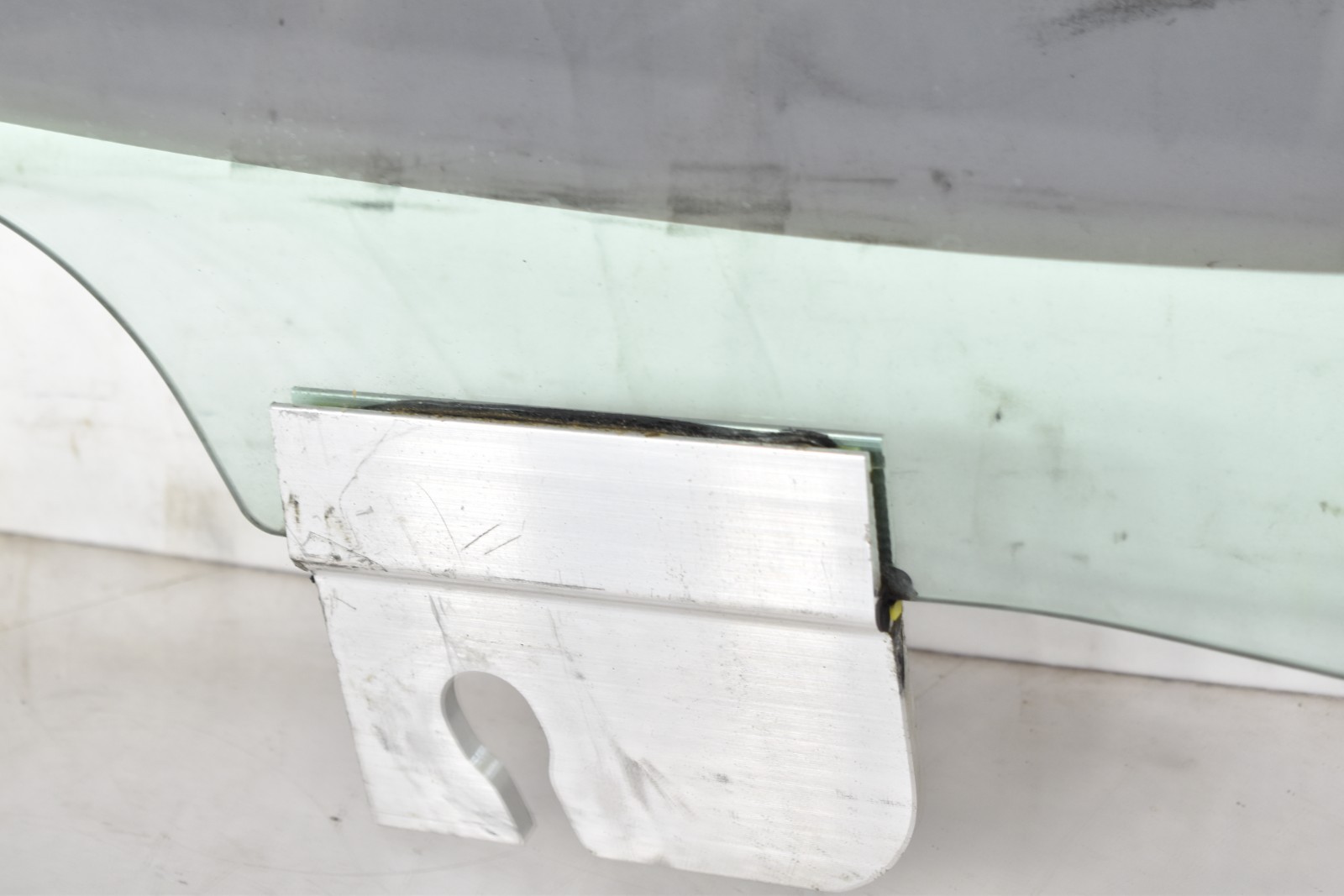 14-22 Maserati Ghibli SQ4 M157 Rear Right Passenger Side Door Window Glass Oem